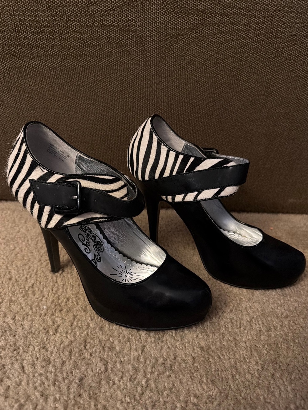 Naughty Monkey Zebra Pony Hair Mary Jane Pumps Leather High Heels Size 8